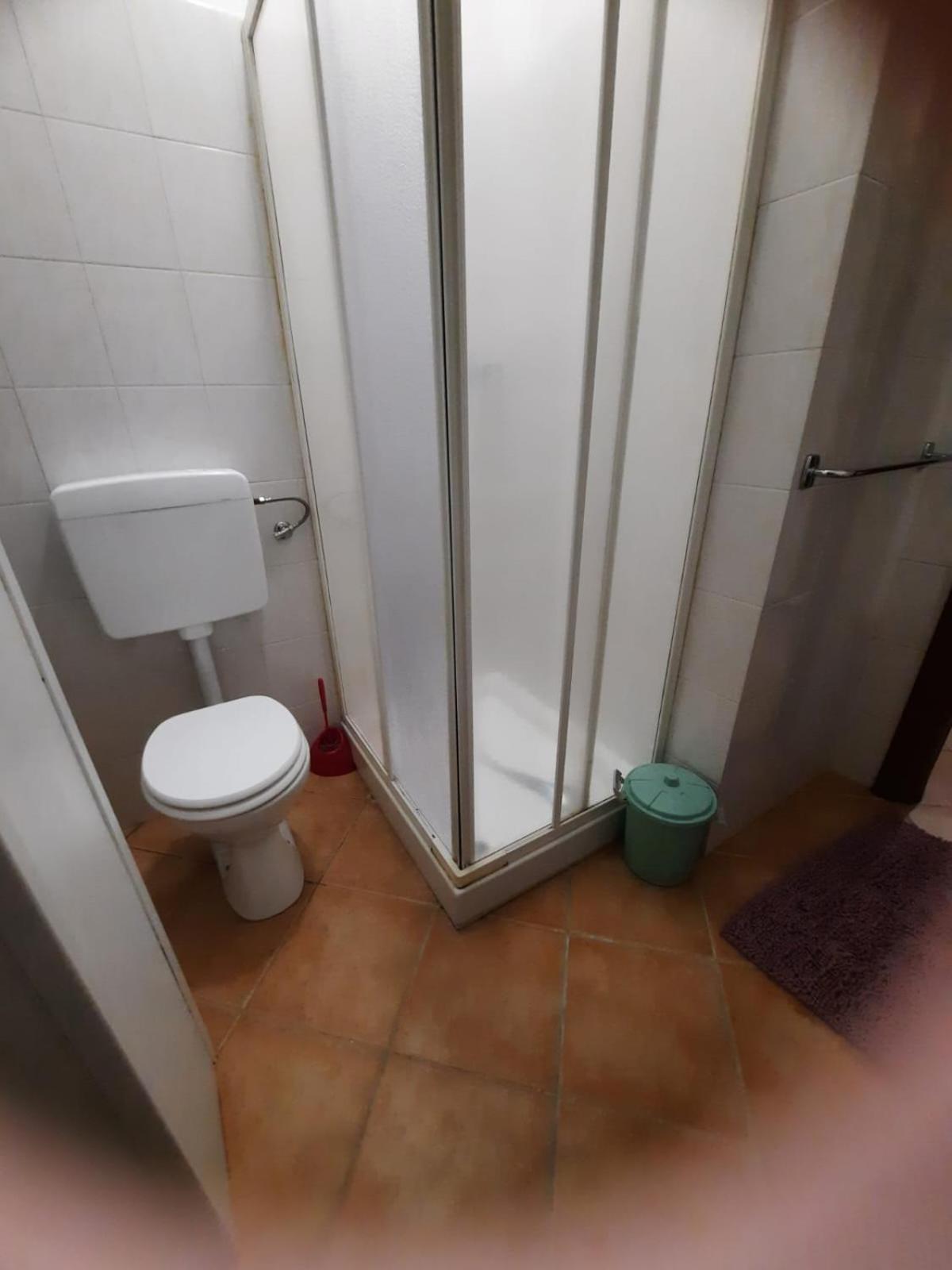 Casa Vacanze Le Coccinelle Nizza Monferrato Bagian luar foto